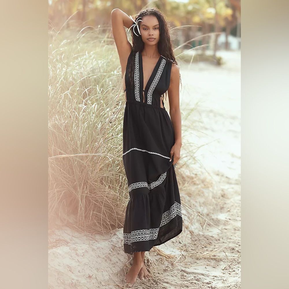 Lemlem Lelisa Sleeveless V-Neck Maxi Dress black and white size large